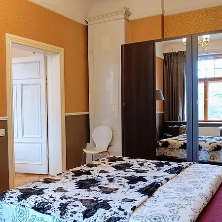 Julia Lacplesa Appartement *