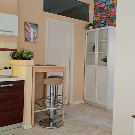 Julia Lacplesa Appartement *